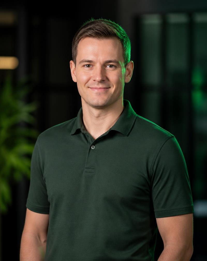 Rasmus Karanen — Myynti, Rootsys